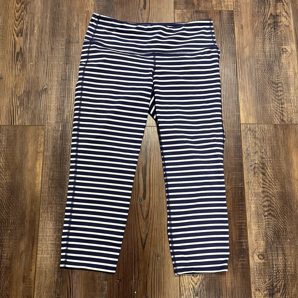 Athleta Chaturanga Cropped Leggings Blue White Stripes Medium Capri